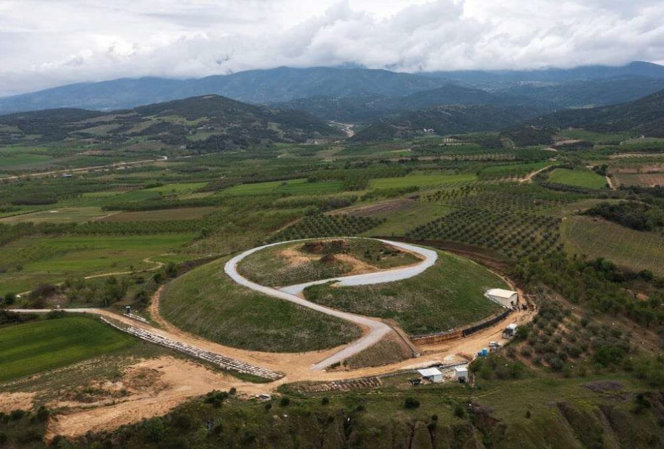 The Tomb of Amphipolis built by Alexander the Great for Hephaestion was found to be aligned with the winter solstice