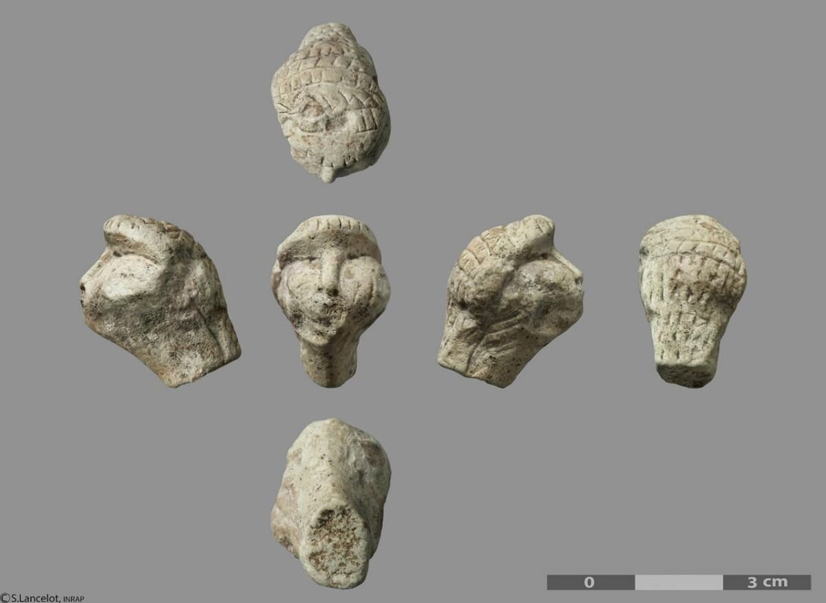 gravettian statuette head detailed face