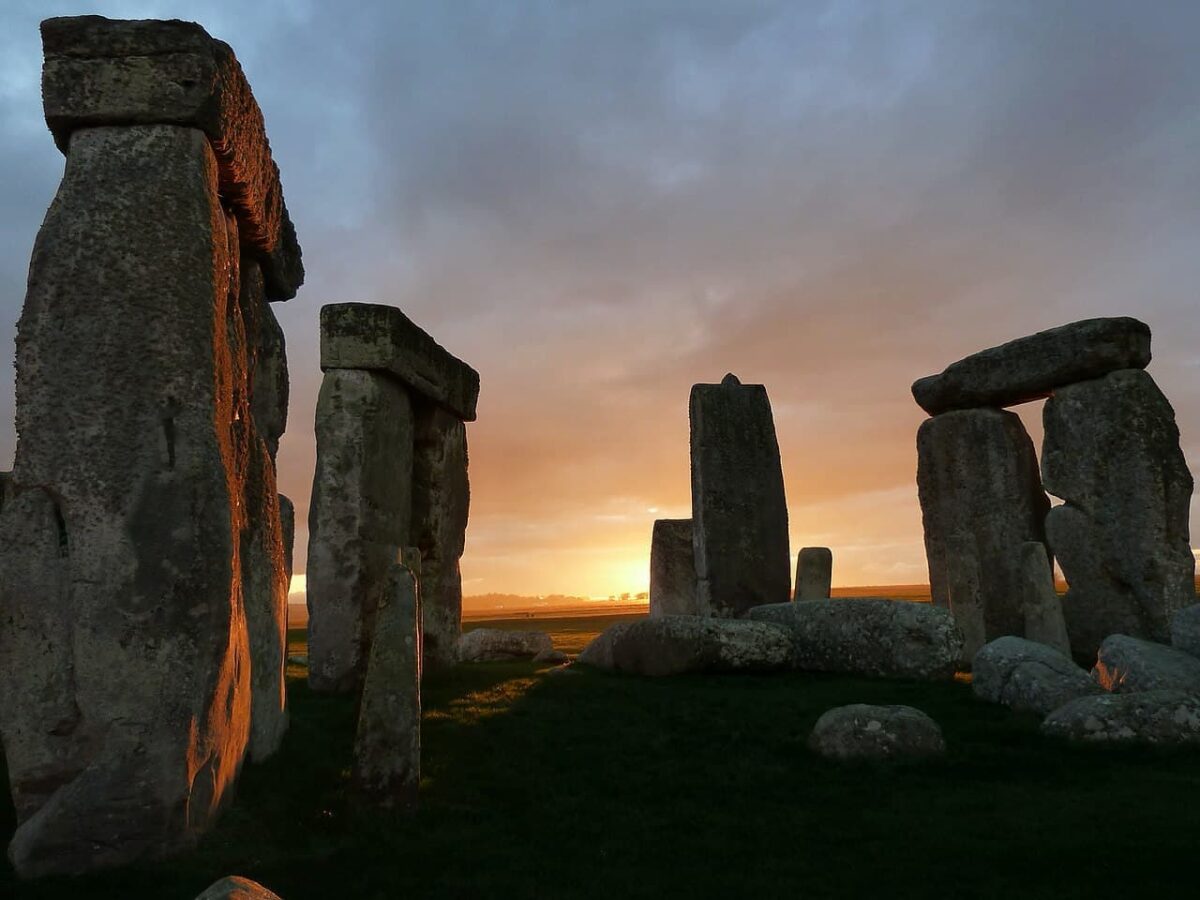Stonehenge’s Bluestones Were Not Transported by Glaciers to the Salisbury Plain