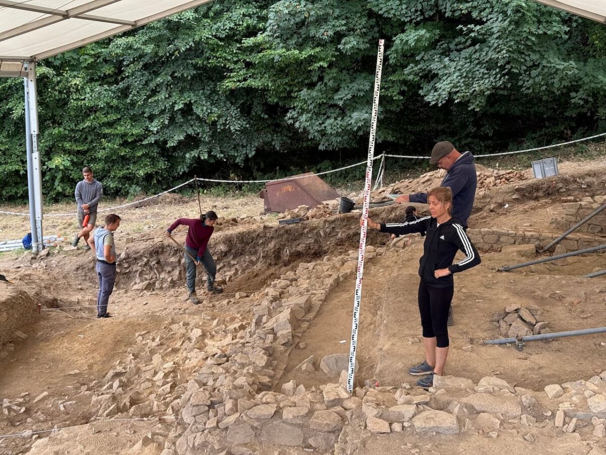 Archaeologists Locate the Aqueduct of Bibracte, Capital of the Gallic ...