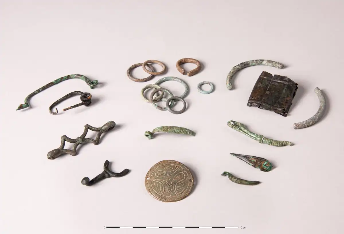 celtic gaul shackles slave traffic