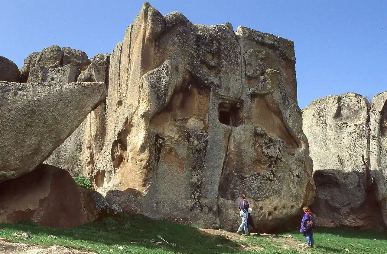 Aslantaş tomb phrygian rock cut relief