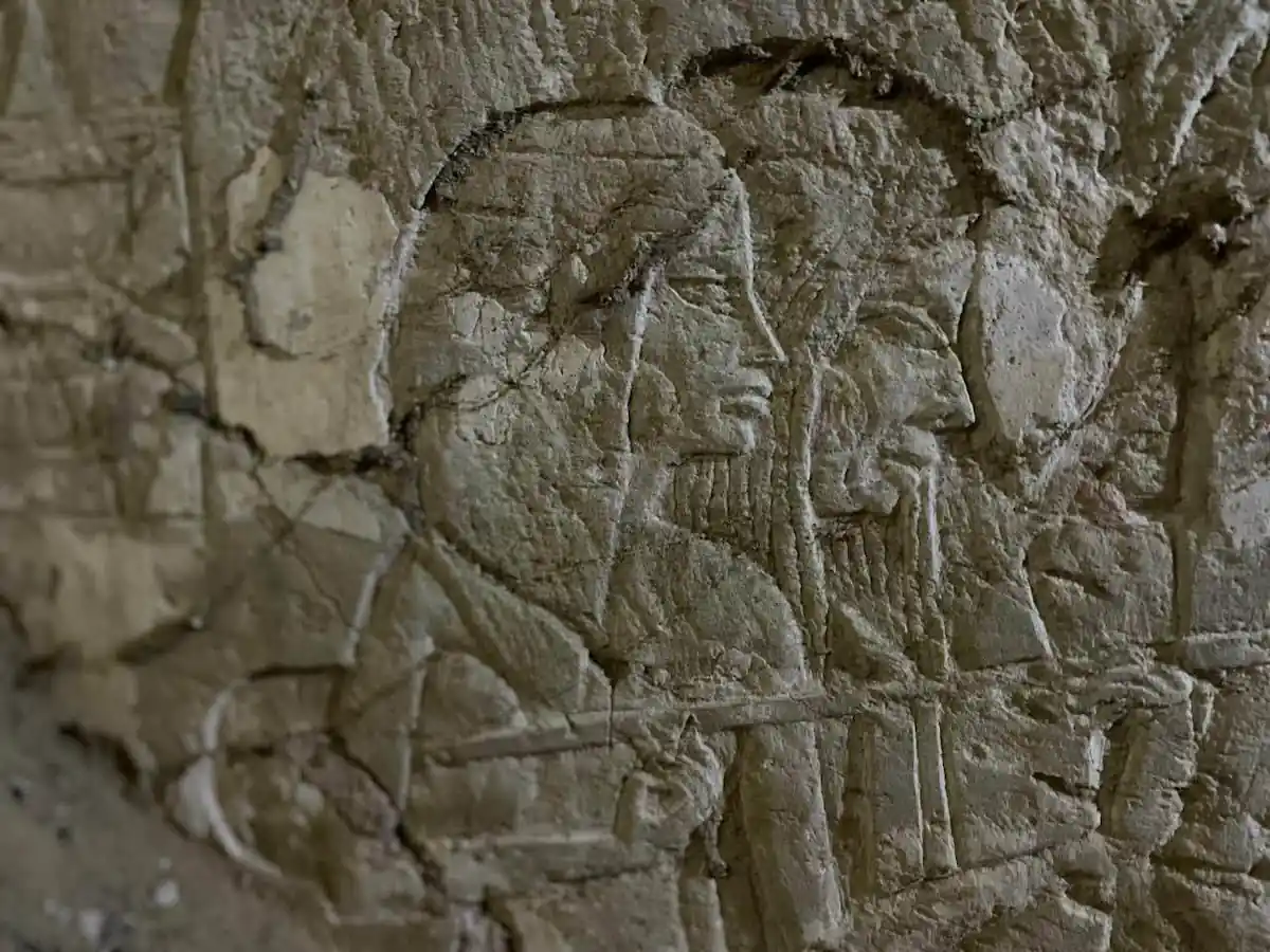 saqqara tombs high officials