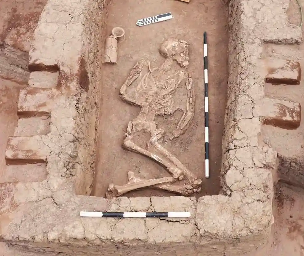 Predynastic Egypt tombs
