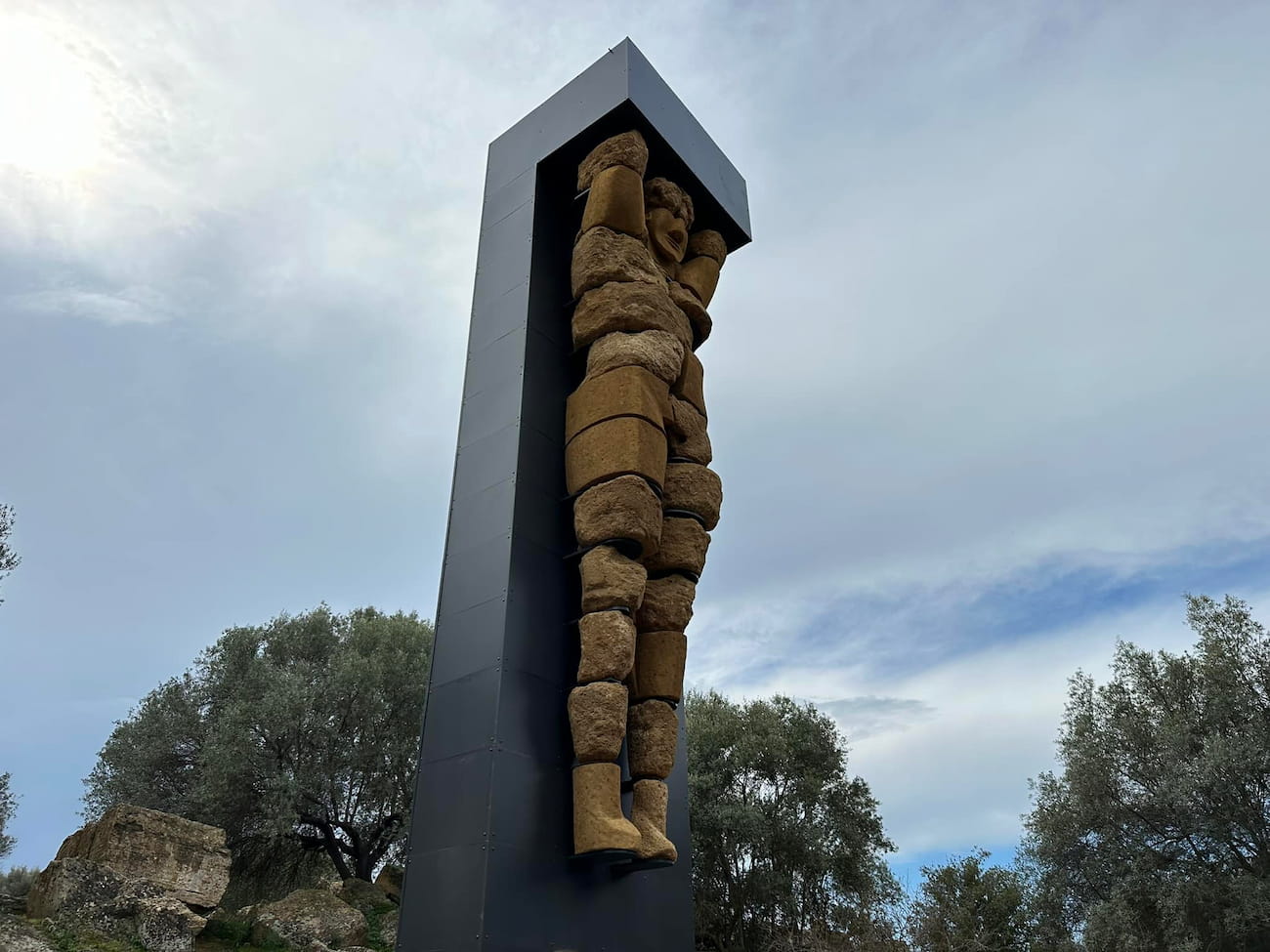 El telamón reconstruido en el Parque Arqueológico de Agrigento
