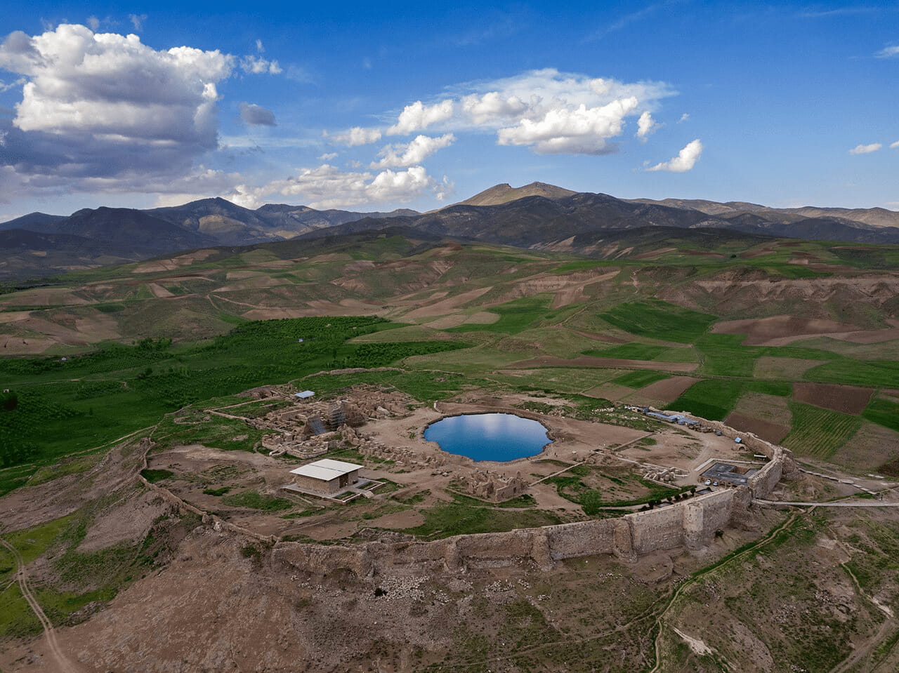 Aerial view showing the elevation of the hill of Takht-e Soleymān