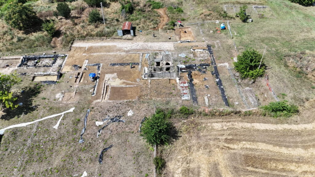 Vista general de la excavación en Macerata