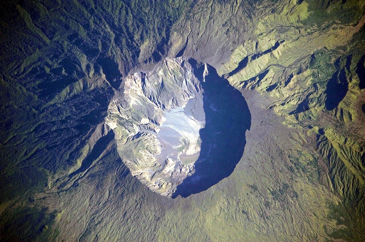 La erupción del volcán Tambora que provocó el año sin verano de 1816, es la mayor documentada hasta ahora