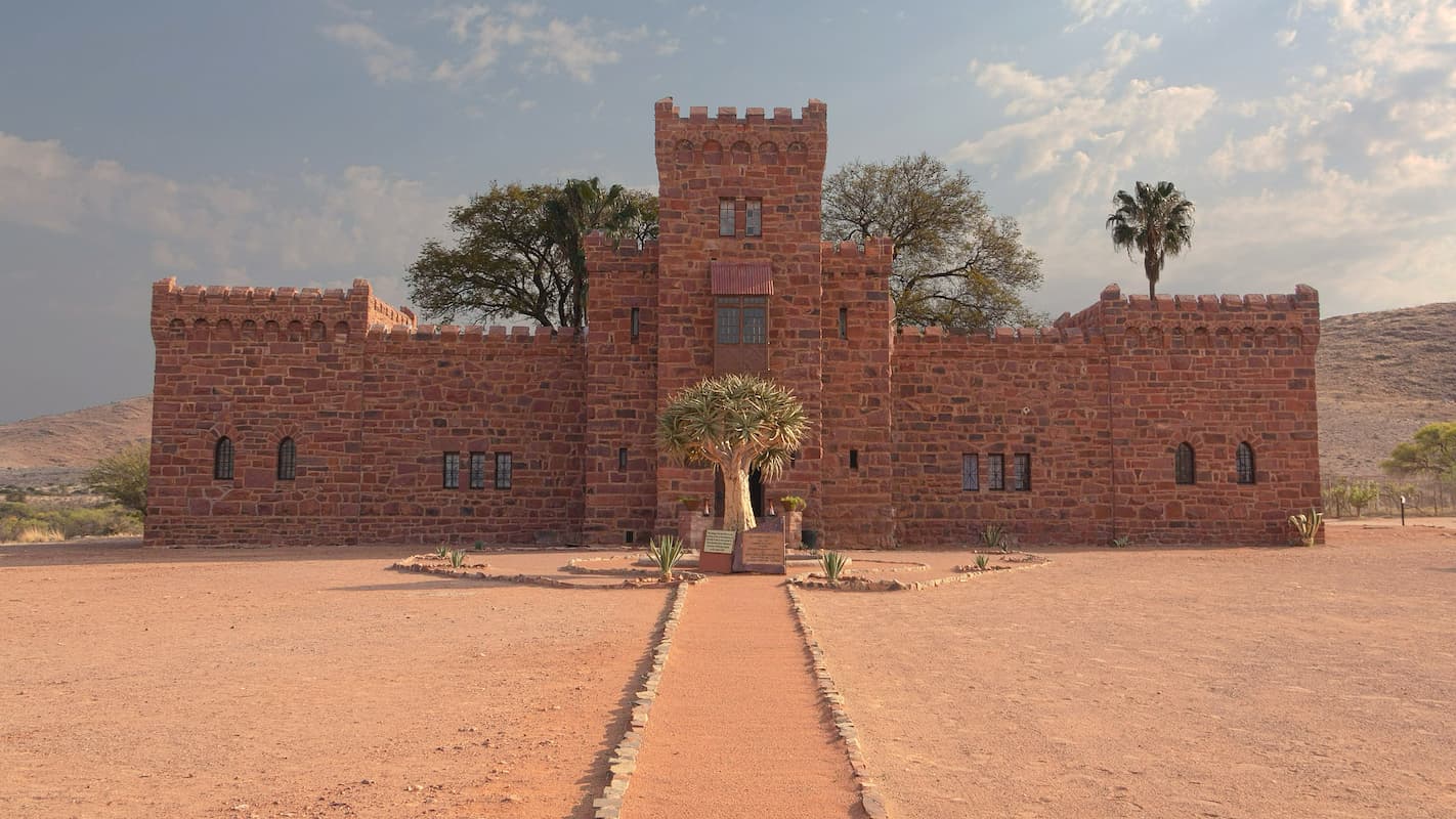 Duwisib, un insólito castillo medieval en el desierto de Namibia