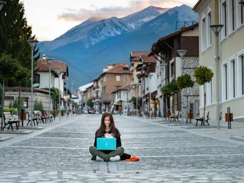 Las dos históricas ciudades españolas más elegidas por las nómadas digitales en 2025