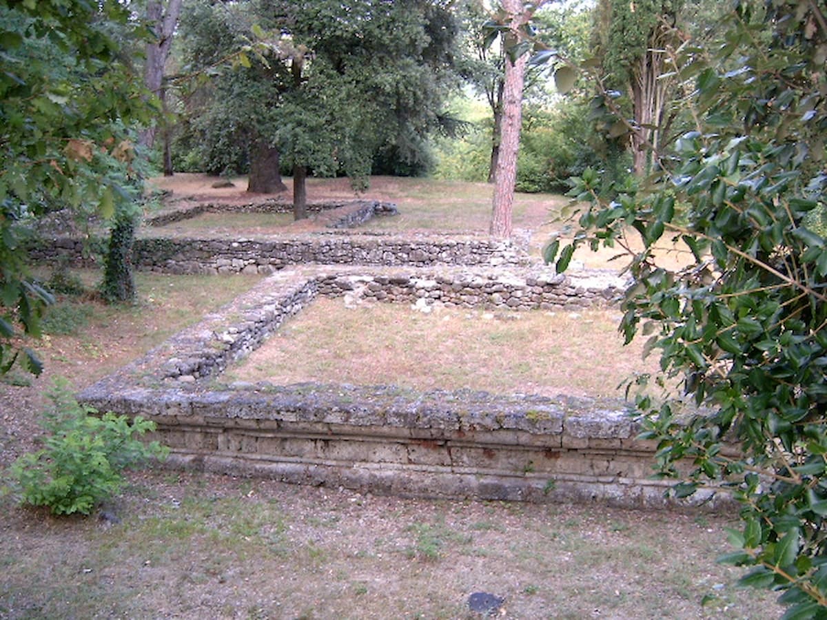 sacrificios etruscos niños