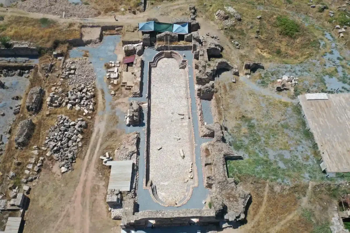 Trales gran piscina romana