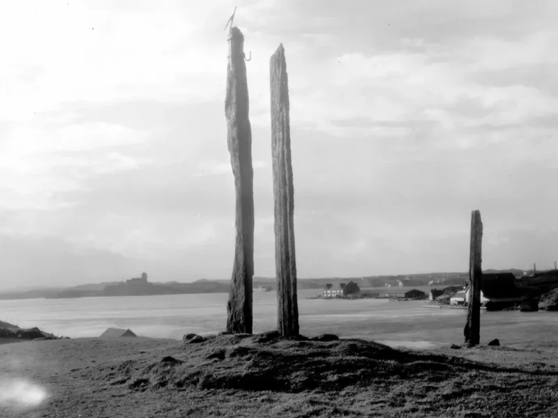 El misterio de las Cinco Vírgenes Necias, las piedras gigantes que marcan una tumba de época romana en Noruega desde hace 1700 años