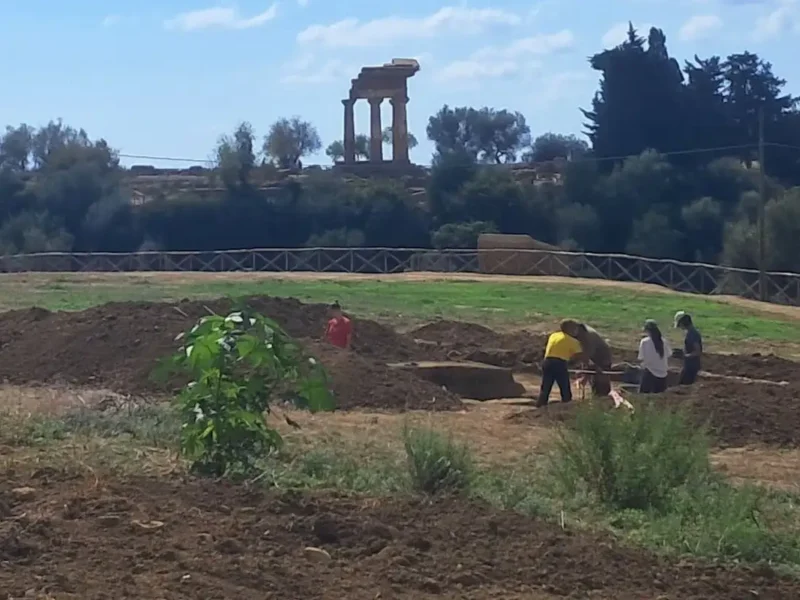 Encuentran en Agrigento un barrio sepultado por el asedio cartaginés del 406 a.C. y evidencias del gigantesco lago artificial donde criaban peces